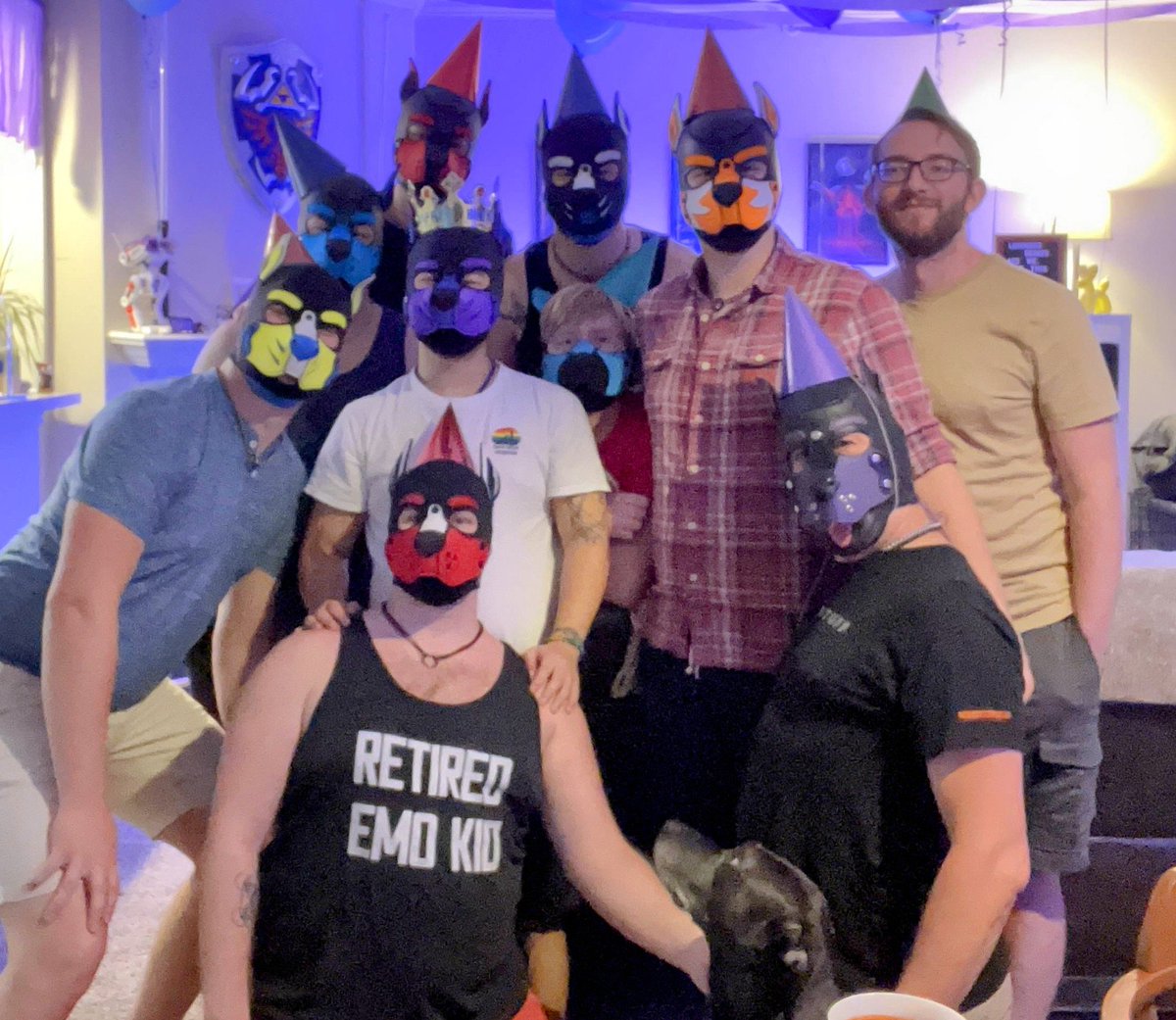 Celebrating our <a href="/PupRoy/">Pup Roy 🔜 FWA</a> ! Happiest of birthdays to you good boy🥰.

💛 <a href="/Lykos_pup/">Lykos</a> 
❤️ <a href="/tobiasthered/">Pup Tobias</a> 
❤️ @pup__bandit 
🧡 <a href="/Degenerate_dawg/">Puppycat Momo</a> 
💜 <a href="/ZephyrPurplePup/">Pup Zephyr</a> 
💚 <a href="/kody_stockton/">Kody Stockton</a>