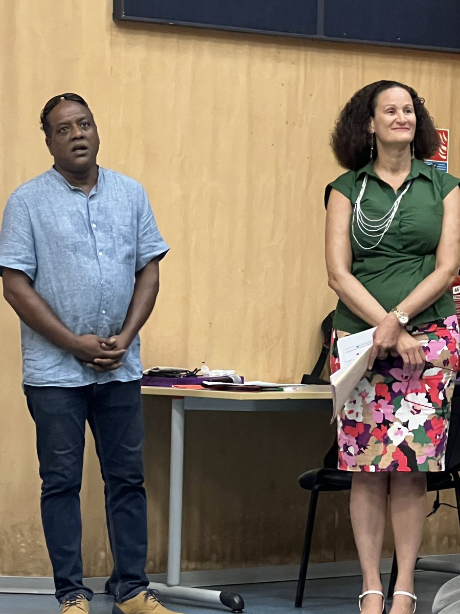 Académie de Martinique tweet media