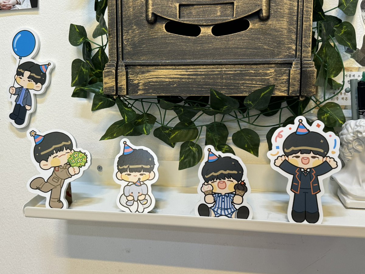 다섯번째 생일 축하해💛

#리현_다섯번째_축하파티_놀러와요
#리현쓰_드디어_5살
#나는_리랭을_보기로_결심했습니다