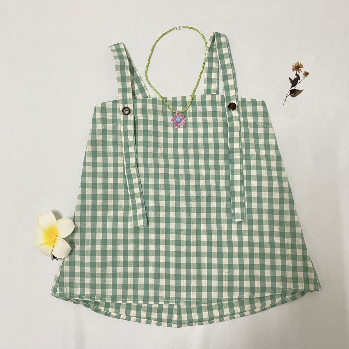 fii_style's tweet photo. เสื้อสายเดี่ยว (มือ1)
Size: อก 34” ยาว 14” 
[ไม่รวมสาย]

🍅40 บาท

#ส่งต่อ #เสื้อมือสอง #เสื้อผ้ามือสองสภาพดี #พร้อมส่ง https://t.co/8mbLtyong7