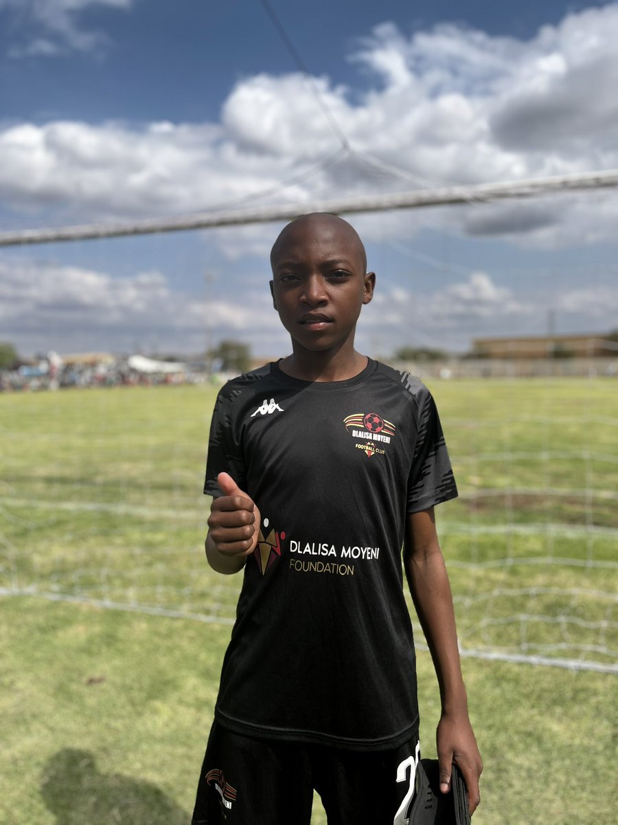 Cellular_jnr's tweet photo. They call him Tito at Mamelodi 

This boy is quality bafethu, Lethabo Mdluli… Remember the name! 

His dream is to play Orlando Pirates, and I know God will make it possible for this young man! The future is too bright!! https://t.co/IhuZyXGDZi
