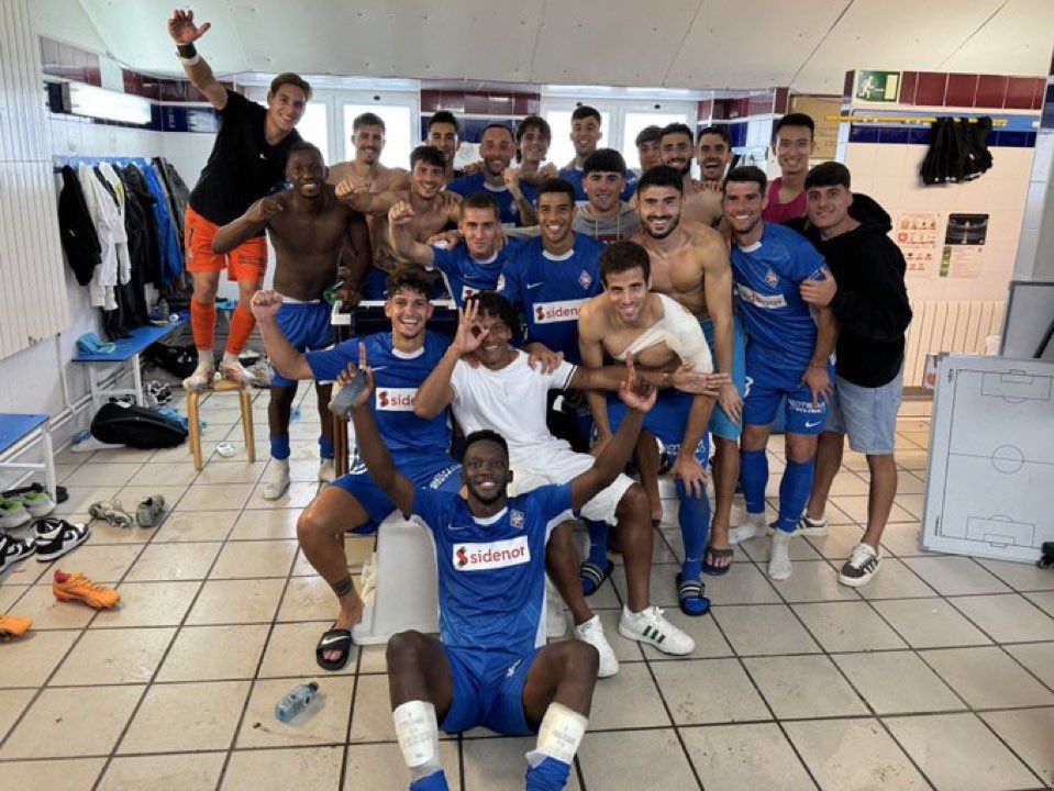 Gran trabajo de todos chavales, staff técnico y todo los que nos ayudan a trabajar en el día a día. Eskerrik Asko a la afición que ha venido a animar a Urritxe. +3 👉 Seguimos!!!!