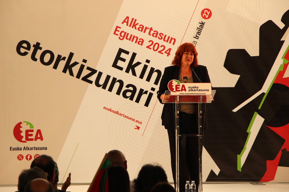ealkartasuna's tweet photo. 🔴 Eusko Alkartasunaren ustez, "estatus berri bati buruz hitz egiteko zume nahikoak daude"

▶️ EAJ “bi uren artean” ikusten du, eta PSEri gogorarazi dio erabakitzeko eskubidearen aurkako bere jarrera gutxiengoarena dela.

https://t.co/wGUOJ0RuW8

#EkinEtorkizunari https://t.co/uTS26ipL4J