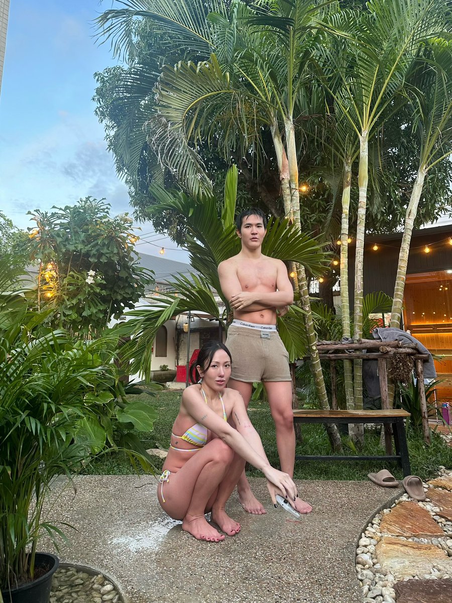 mtmenn's tweet photo. Ice bath with sissy https://t.co/uMjdXi08sk
