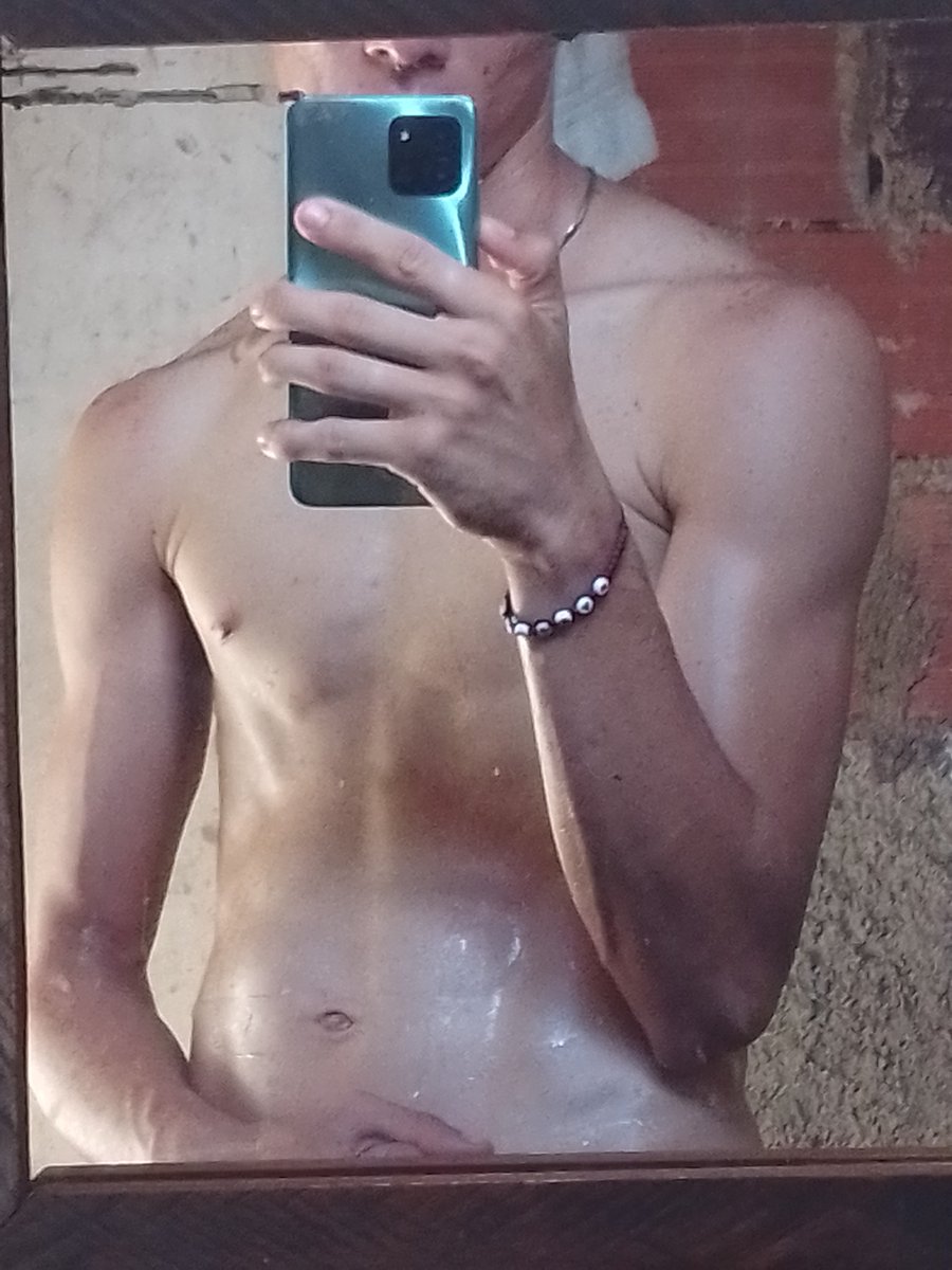 CesitarSmk's tweet photo. Quieres Ver Cómo Estoy en La Ducha?
#contenido #Fotos #canalpriv #viralvideo #🔥 https://t.co/d2x4yHUwFn