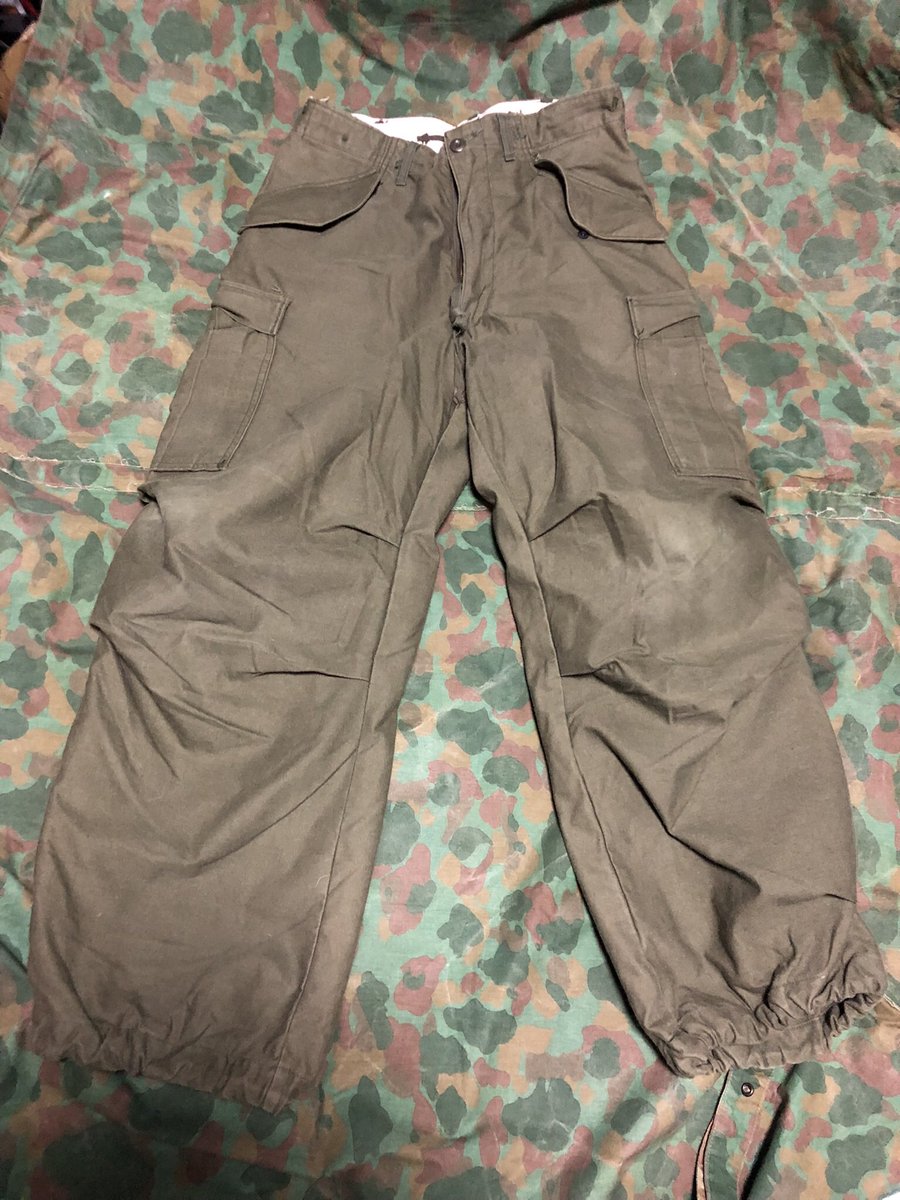onehearttomo2's tweet image. ちょっと早めに頂きました!!
ずっと欲しかったBirthYearのM65フィールドパンツ✨
しかもインナー付きで冬もぬくぬく(っ ॑꒳ ॑c)♬
リーフカモのポケットで作ったポーチの中には、携帯燃料缶が!!
ミニトーチも！
#いつもありがとう
#US
#M65
#USMC
#JSDF
@_kekotanko_