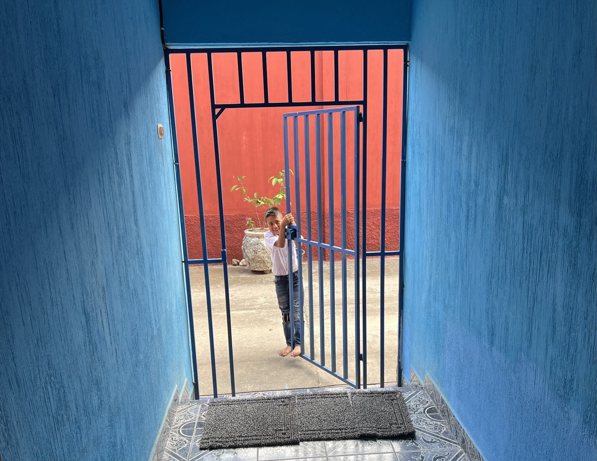 jplaguatemala's tweet photo. "Open to me the gates of righteousness;
I shall enter through them, I shall give thanks to the Lord." - Psalm 118:19

#sundayscripture #jamesproject https://t.co/wZyqE0LVlQ