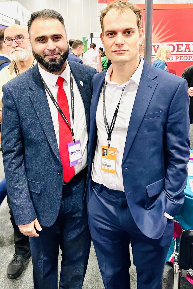 T1Shafique's tweet photo. Had a great discussion with @HFalconerMP at #LabourConference24, covering a range of important topics. Exciting to connect with leaders who are passionate about making real change! #LabourInGovernment https://t.co/hqprh0Pqnz