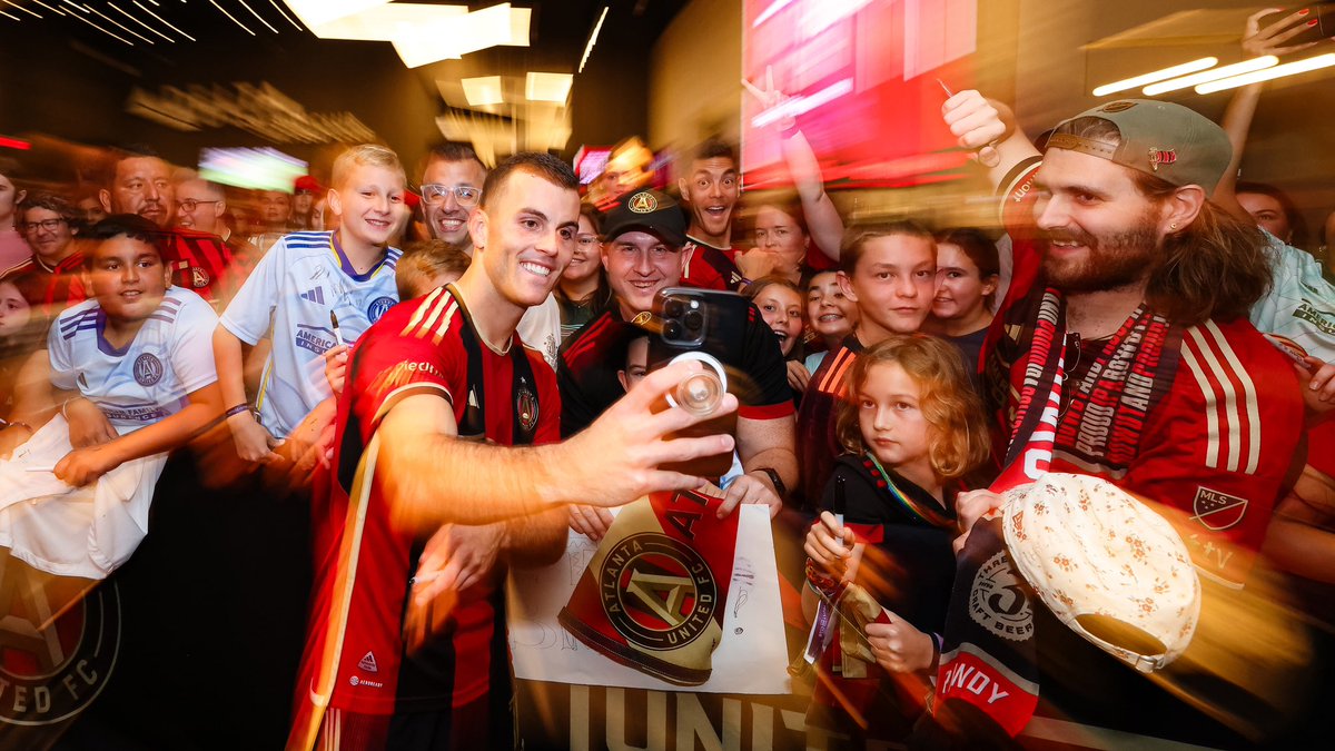 IT'S BROOKSY'S DAY 🎂

Wishing the happiest birthday to our No. 11  🎈