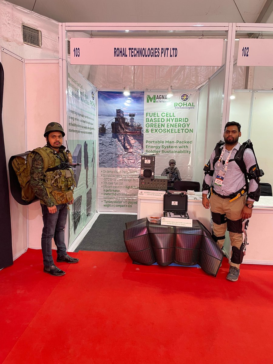 PvtRohal's tweet photo. A fantastic event at #Himtech2024 in Leh. Honored to showcase our SOFC Fuel Cell-based Hybrid Green Energy, Wearable Energy systems, &amp; Passive-Active Exoskeletons to senior Indian Army officials. Grateful for the positive response and valuable connections! @adgpi @NorthernComd_IA https://t.co/r6utdH8PGD