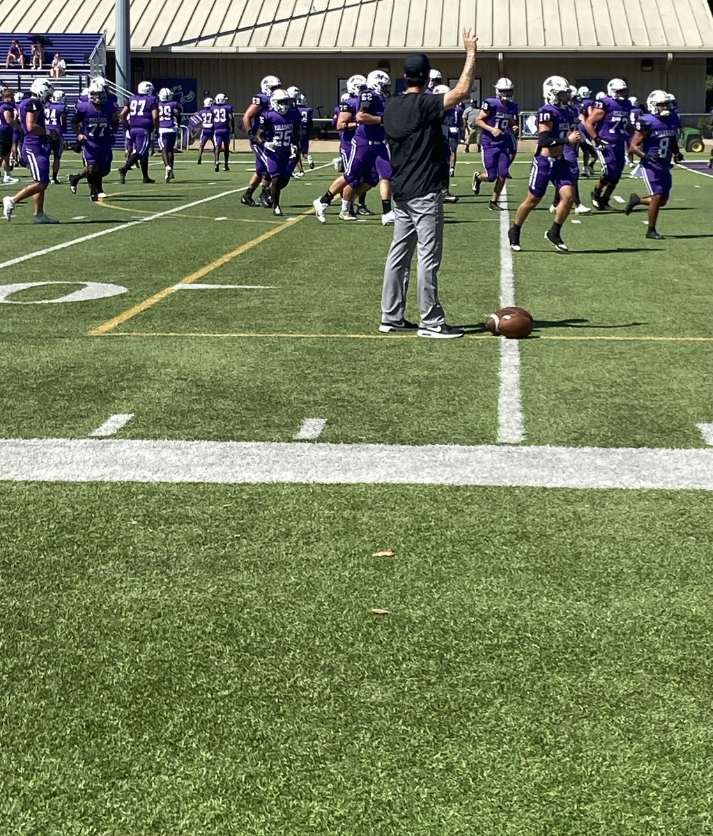 Perry_Boys2025's tweet photo. I had a great visit yesterday thanks to all the coaches and staff.. @CoachDNew_ @coach_lonardo @MajorsFootball @desmond1689 @BanksJetsFB @Coach_RMorgan24 @CoachGold10 @CoachDport @CoachUnderwood7 @DexPreps @HallTechSports1 @PrepRedzoneAL @QBC_Bham @RecruitsAlabama @BigFaceSportss https://t.co/1gLkE764C2