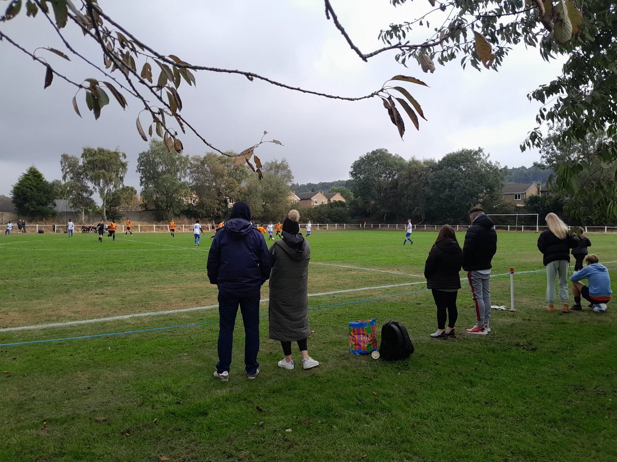 Shaunee Smith (@shauneeboy100gc) on Twitter photo Latest #Heedhopper blog...
<a href="/WearsideLeague/">Wearside League</a> club
<a href="/Deerness_FC/">Deerness Valley</a> move to Esh and progress in the Clem Smith Bowl v <a href="/washyfc/">Washington FC</a> Res.
#groundhopping #nonleague
>>>
100groundsclub.blogspot.com/2024/09/938-es… Latest #Heedhopper blog...
<a href="/WearsideLeague/">Wearside League</a> club
<a href="/Deerness_FC/">Deerness Valley</a> move to Esh and progress in the Clem Smith Bowl v <a href="/washyfc/">Washington FC</a> Res.
#groundhopping #nonleague
>>>
100groundsclub.blogspot.com/2024/09/938-es…