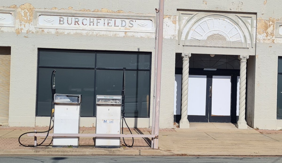 SangayWk's tweet photo. The good old days of simple fuel choices - just petrol and diesel, no confusing octane numbers! 
The vintage fuel pumps in Deniliquin, NSW - Australia, stand as a nostalgic reminder of a bygone era, a testament to how much complexity the world has gained over time. https://t.co/lYAYzzYqB4