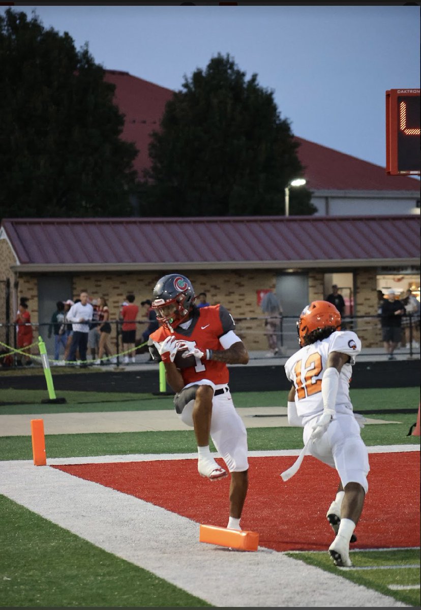 CentralStokes's tweet photo. https://t.co/iufDl75P7w
Week 1-5 
13/14 for 213 yards! https://t.co/90EZL3P8rn