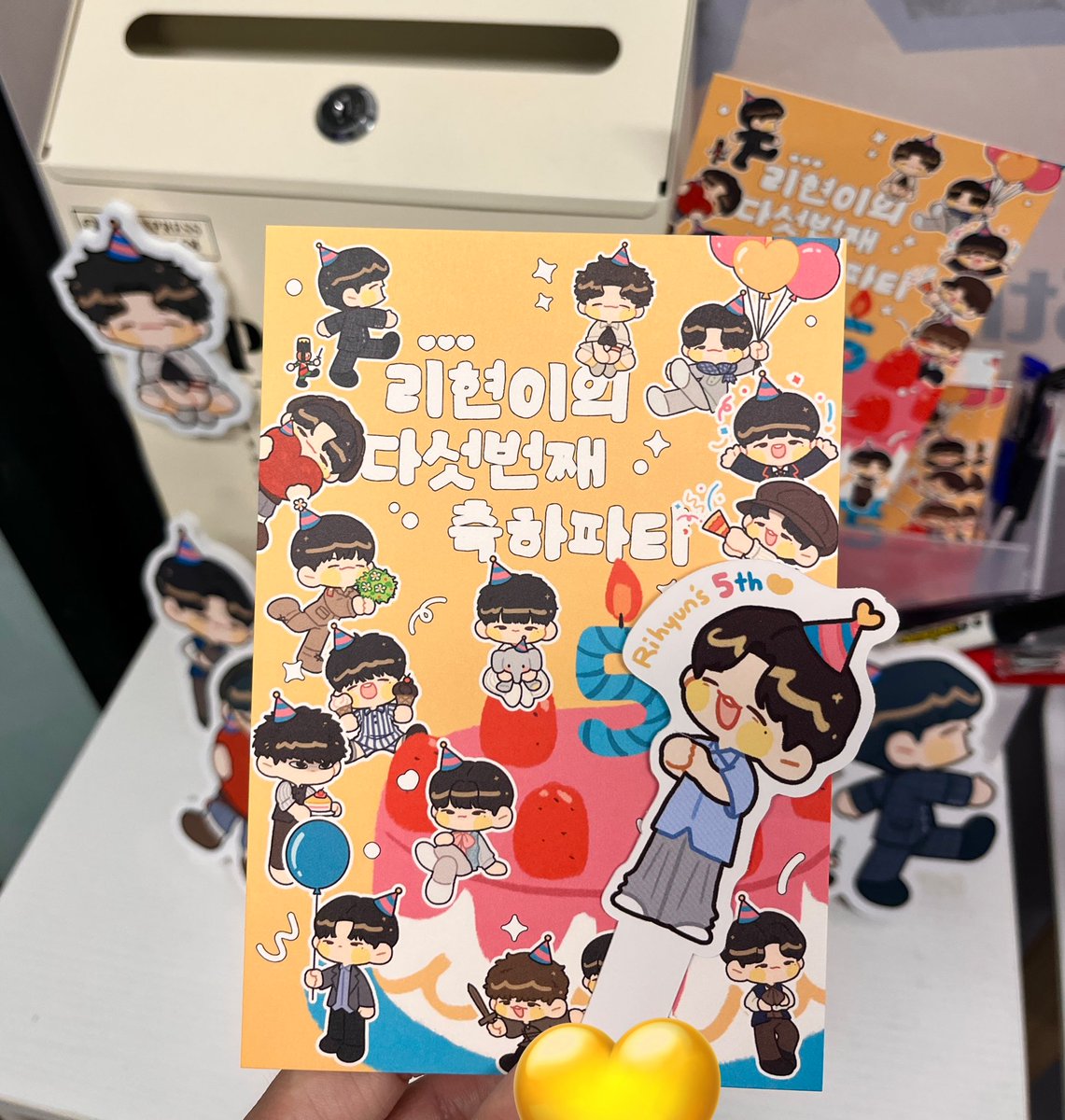 바로 옆에두! 나눔 책갈피도 넘귀욥・‧̫・｡)ෆ