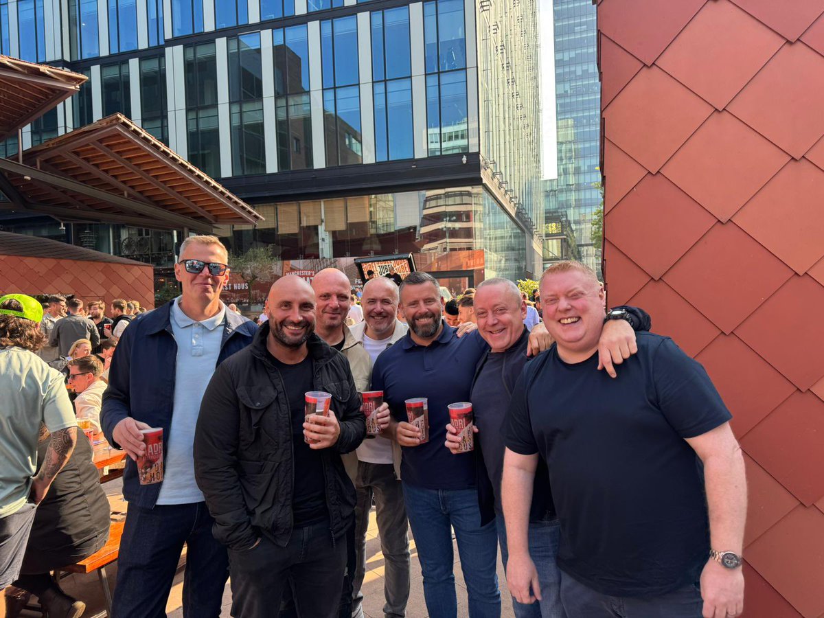 Bob75Rob's tweet image. First 50th of the year! Some with less hair all with bigger derbys……