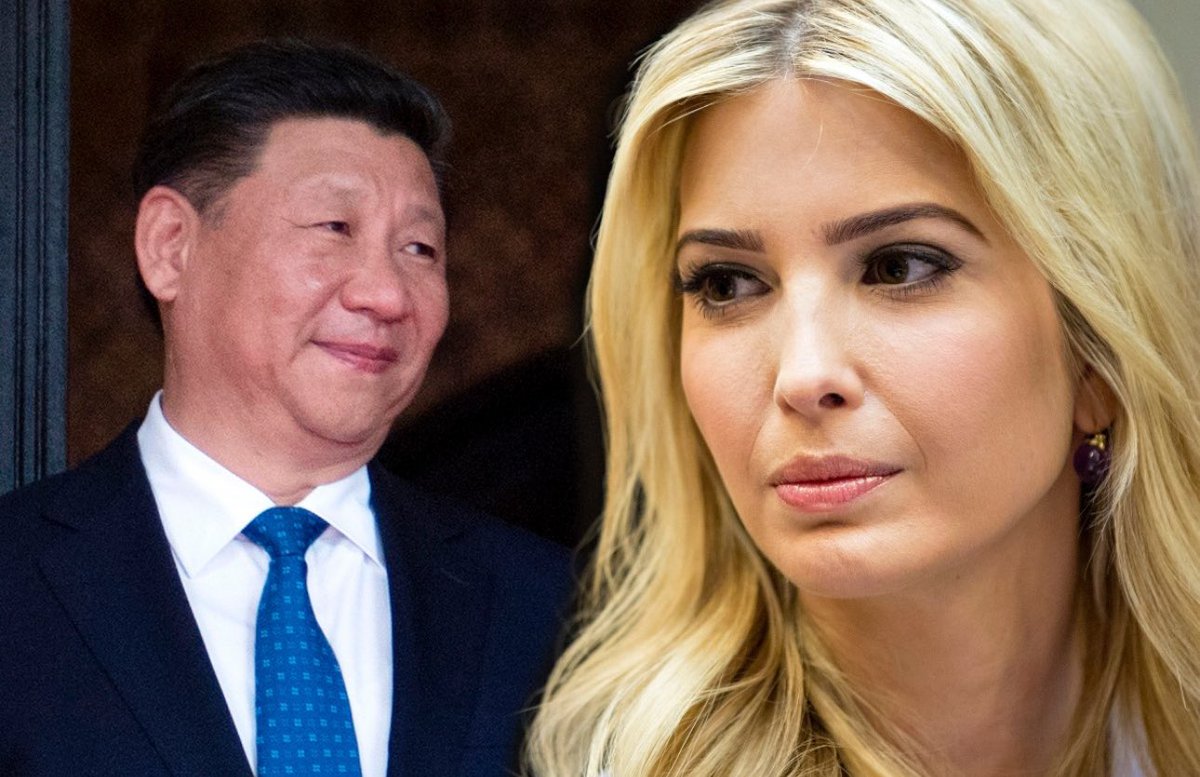 MadeInTheUSANJ's tweet image. Ivanka Trump’s fashion company received voting machine trademarks from China while working as a Senior White House Advisor to Donald Trump. 

Raise an American flag if you agree that an investigation is long overdue and necessary.🇺🇸