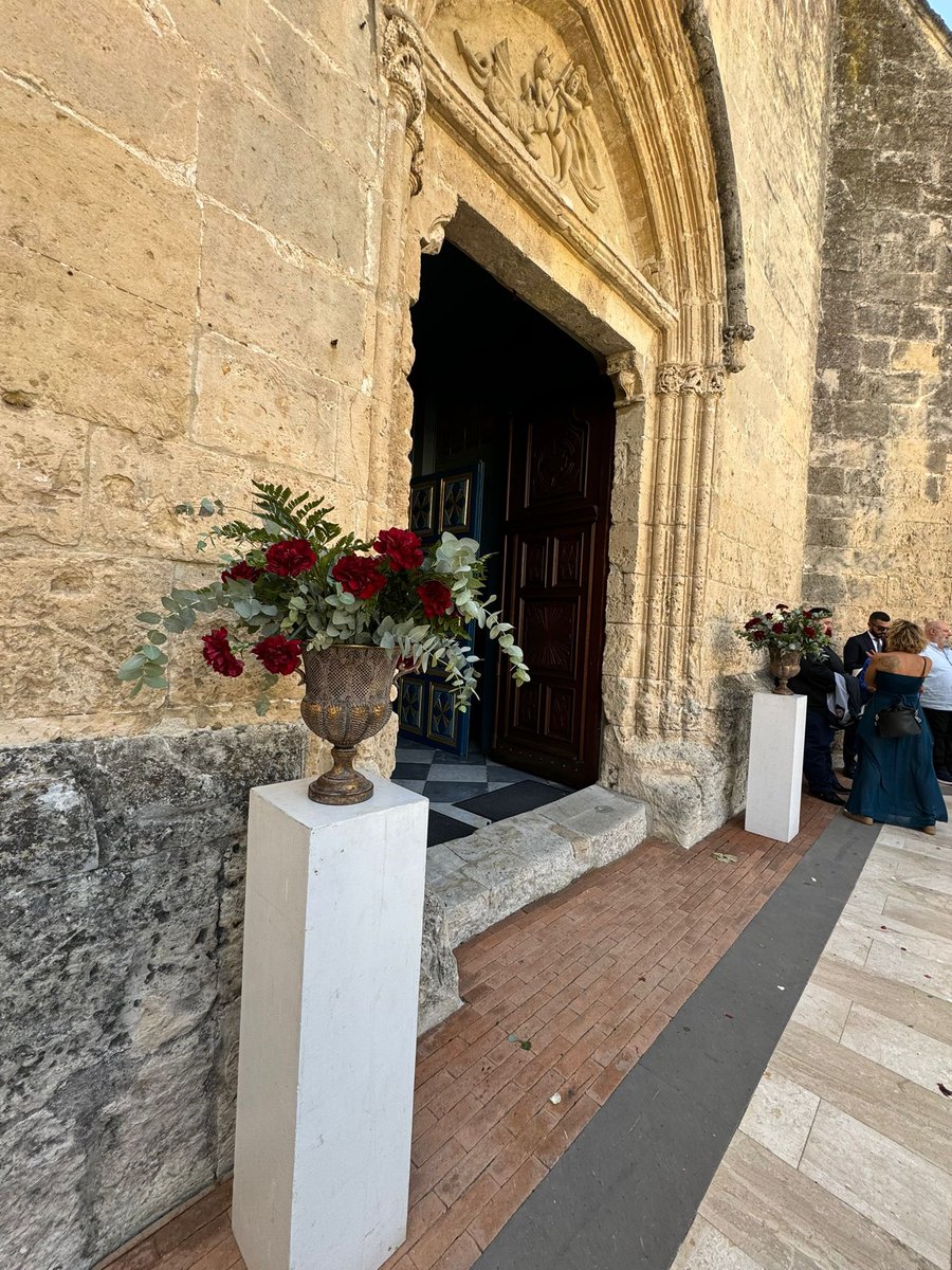 yslbitch_'s tweet photo. ✨WEDDING PHOTO DUMP✨ https://t.co/HW03wN57I0