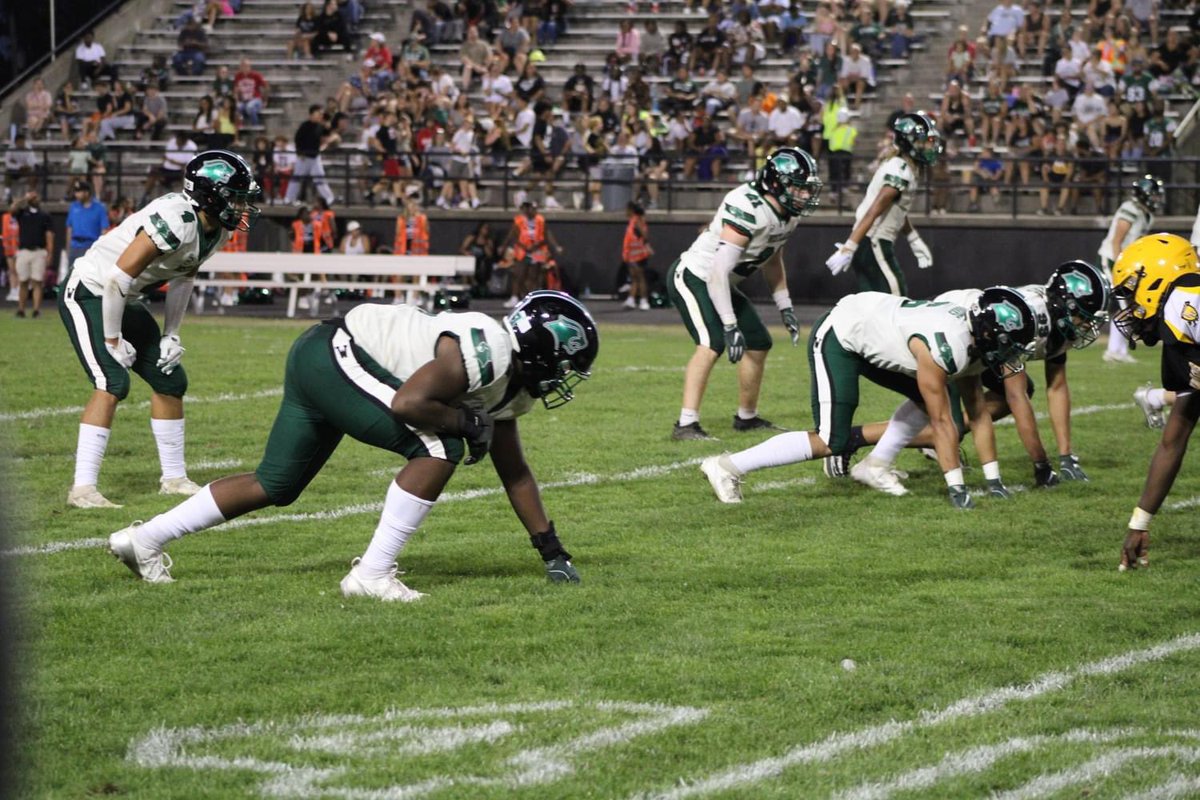 ShaMar Chilton (@chiltonshamar90) on Twitter photo Sophomore Mid szn highlights
6’1 230 Defensive End
31 Tackles
7 TFL
4.5 Sacks
2 FR
hudl.com/v/2QAqbv
<a href="/DJRSwework/">Darren Junior Recruiting Source LLC.</a> <a href="/TWilliamson_5/">Trent Williamson</a> <a href="/WestlandFB/">Westland Football</a> Sophomore Mid szn highlights
6’1 230 Defensive End
31 Tackles
7 TFL
4.5 Sacks
2 FR
hudl.com/v/2QAqbv
<a href="/DJRSwework/">Darren Junior Recruiting Source LLC.</a> <a href="/TWilliamson_5/">Trent Williamson</a> <a href="/WestlandFB/">Westland Football</a>