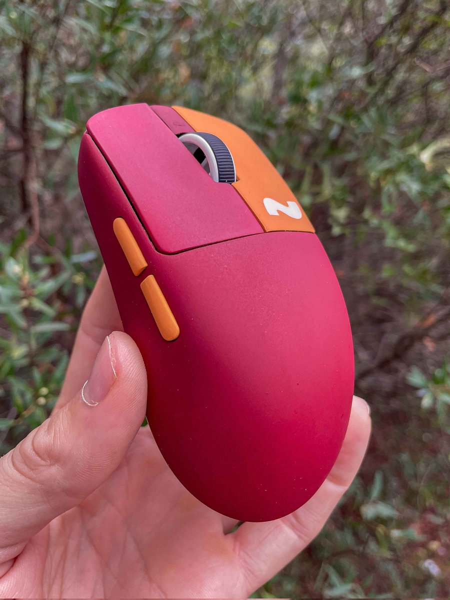 B_BoMods's tweet photo. VXE R1 para Clackyfest, el próximo evento español de teclados custom. https://t.co/GEk8QSNvLn