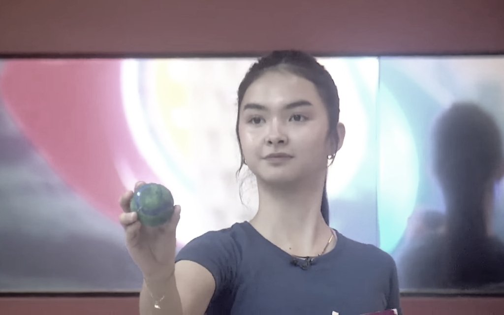 hppycloudx's tweet photo. Halos bitbitin ni Kai yung guilt para ma save kayong teens. Kahit kapalit nun pag labas ng isa sa closest nya tapos wala ka daw ambag? 🤡

BBS KAI
#PBBGen11NinthNomi https://t.co/0tHp8B2rBd