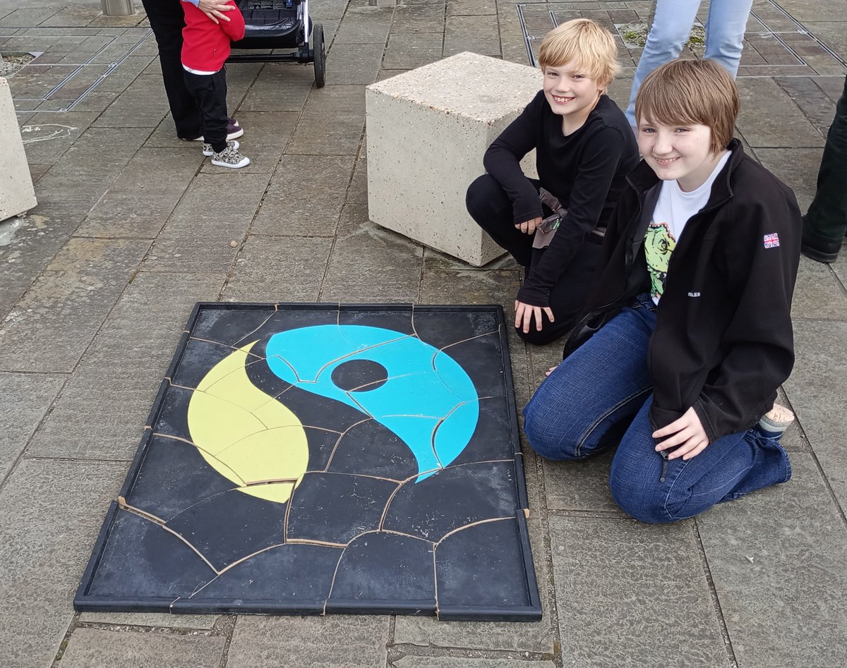 Giant #Fairtrade Banana Split! 
#Ammanford #FairtradeFortnight
#Rhydaman #PythefnosMasnachDeg