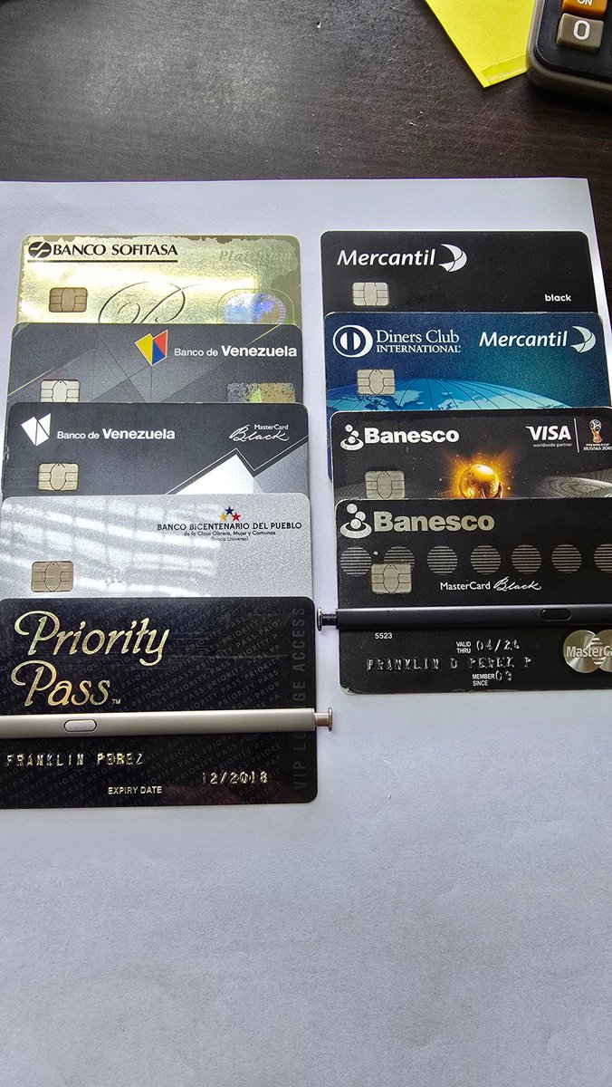 InversA_Cell's tweet photo. @Joseghr_ @NebulaVzla @BcodeVenezuela Mejor sería hacer campaña para q bajen el encaje legal y los Bcos comiencen a dar TDC y aumentar límites en las vigentes. Q el venezolano joven APRENDA a ser responsable con los pagos y sienta la satisfacción d tener una BUENA TDC en sus manos. Algunas ya aumentada, otras no. https://t.co/p1SqkiosEr