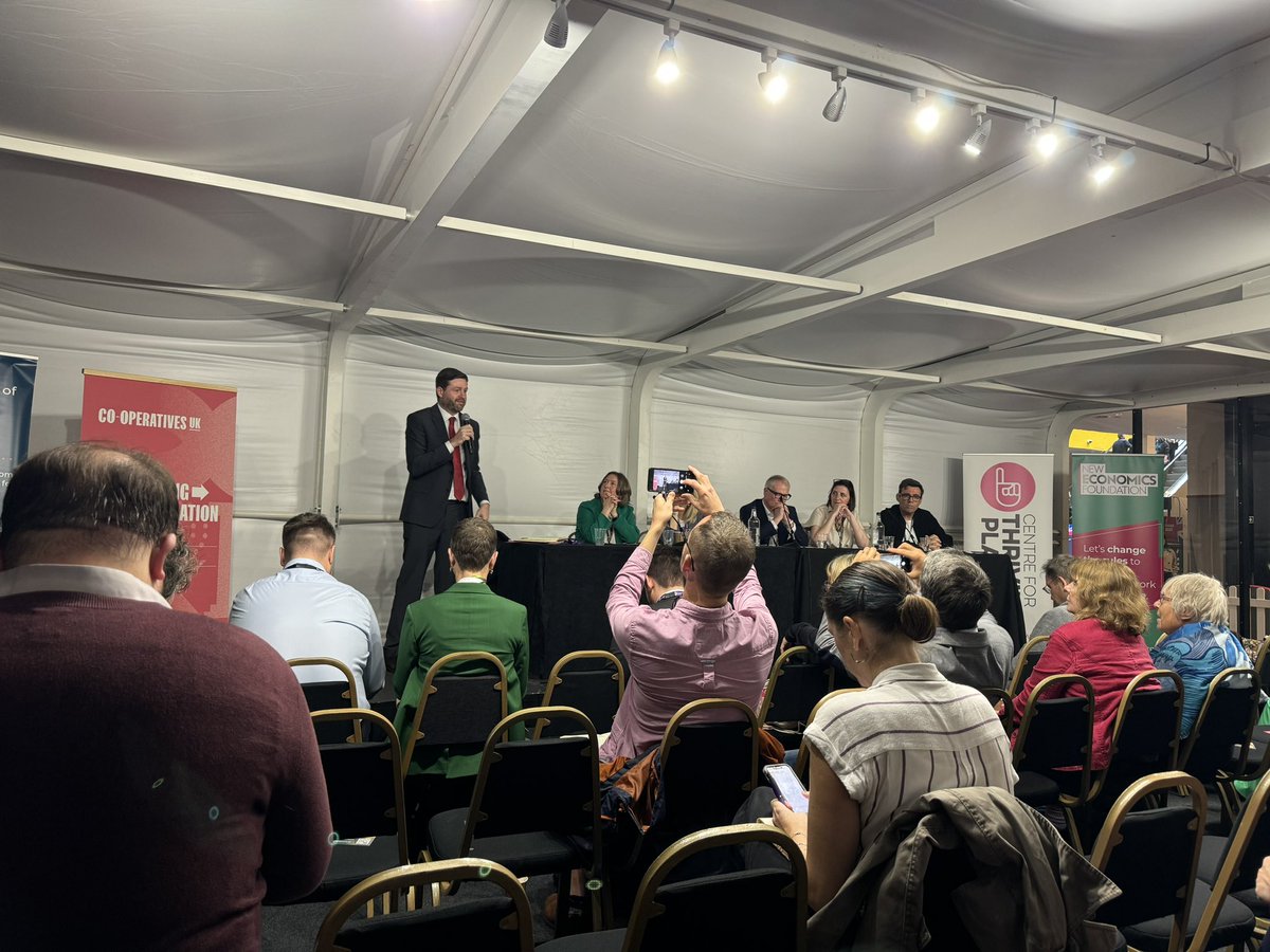 Sarah Gillinson (@sarahgillinson) on Twitter photo Great to hear <a href="/JimfromOldham/">Jim McMahon MP</a> committing passionately to further English devolution so “communities can crack on and do what’s needed in their area” 👏🏻
Thanks <a href="/CLESthinkdo/">(CLES) Centre for Local Economic Strategies</a> for convening a great panel to explore how to deliver the ‘devolution revolution’ #Lab24
<a href="/Innovation_Unit/">Innovation_Unit</a> Great to hear <a href="/JimfromOldham/">Jim McMahon MP</a> committing passionately to further English devolution so “communities can crack on and do what’s needed in their area” 👏🏻
Thanks <a href="/CLESthinkdo/">(CLES) Centre for Local Economic Strategies</a> for convening a great panel to explore how to deliver the ‘devolution revolution’ #Lab24
<a href="/Innovation_Unit/">Innovation_Unit</a>
