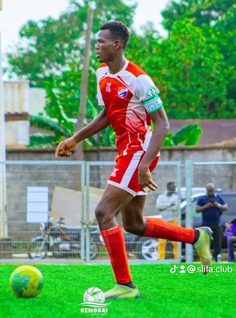 MusaSidyaKay's tweet image. From Sierra Leone Premier League to La Liga# Abdulai Juma Bah, Sierra Leone Premier League success story.
@realvalladolid 
@LaLigaEN
@premierleague 
@BBCSPORTSNEWS,
@Fifa Agent
@Fifa Agent Africa 
@Chernor Musa Jalloh Sierra Leone has a lot of Juma's kind  in the youth system.