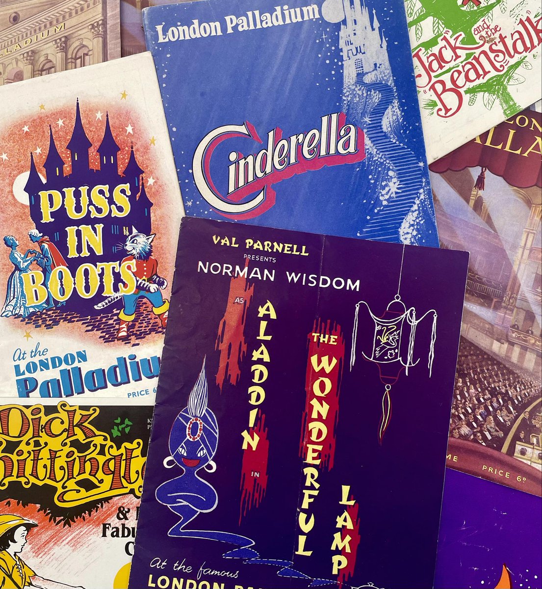 Oh yes it is! Christmas at the Caves 2024 will be themed with scenes from some of our favourite pantomimes.
Tickets will go on sale Friday 27 September at 1pm - book early! 🎅🎄🎁