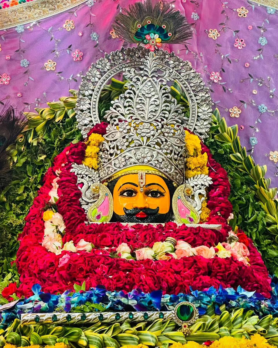 हारे का सहारा खाटू श्याम हमारा।।

    जय श्री खाटू श्याम जी