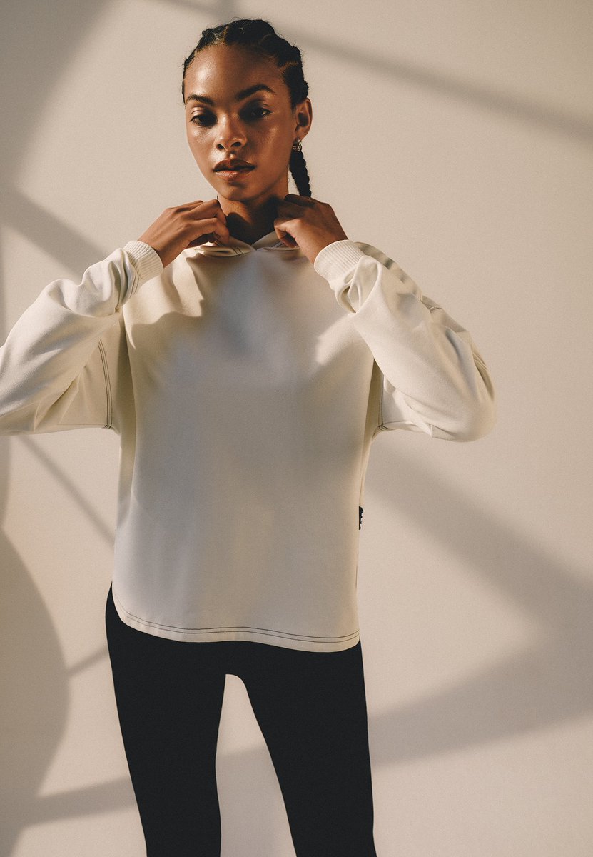 Şehrin rüzgarını hissetme zamanı!⚡️🖤
Yeniler ve daha fazlası için Oxxo App’i ziyaret etmeyi unutma!