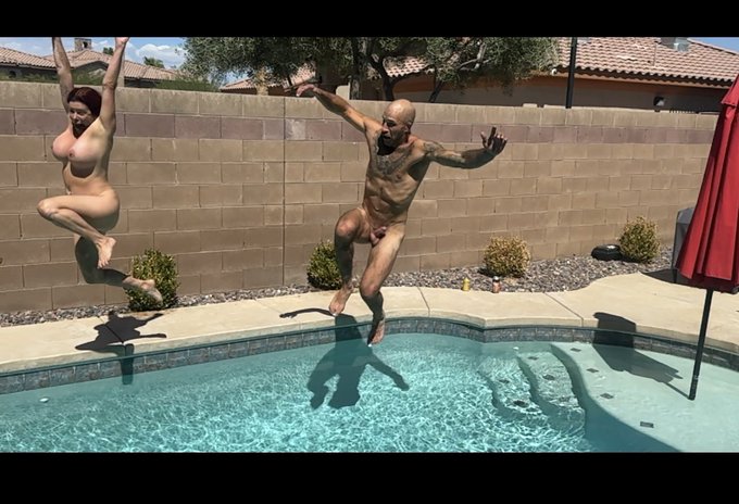 Ever wonder what it’s like to hang out with me? Well here you go.  Naked cannonballs are the vibe. If