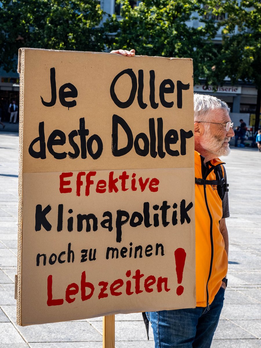 Stef2Ulm's tweet image. Auch #Ulm und #NeuUlm...
Nochmal ein paar von der #FridaysForFuture Fahrraddemo.