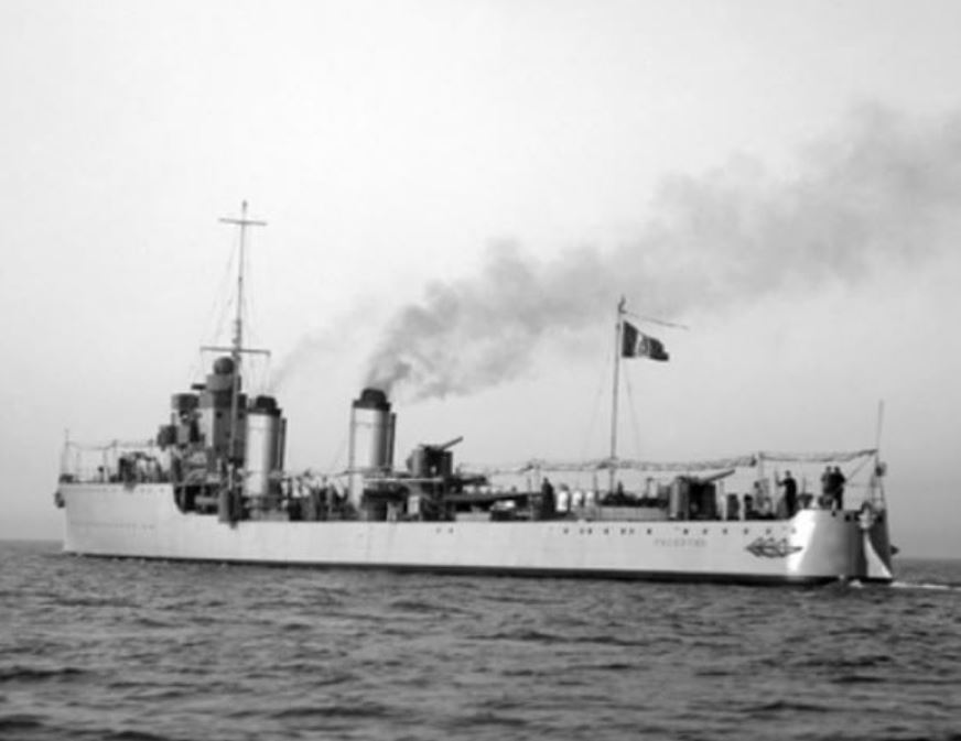 TAmarcord's tweet photo. #WW2, the #torpedoboat "#Palestro", #sunk on #22September 1940 during an #escort between #Durazzo (#Albania) and #Bari. It was hit by a #torpedo from the #British #submarine "#HMSOsiris".
Details: https://t.co/msGan5joqM
#regiamarina #italiannavy #warship #ww2ship #war #navy https://t.co/WrSHATiVBd