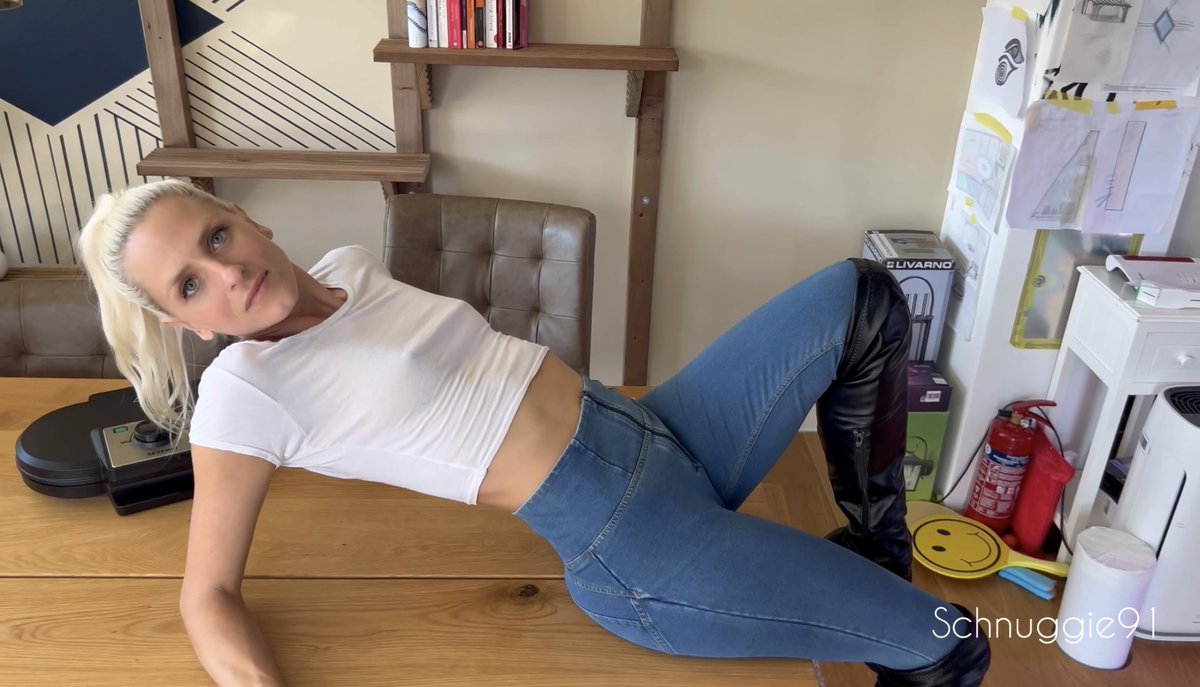 Viel Spaß mit dem neuen Video ☺️😈
#schnuggie91 #jeans #overknees #stiefel #mydirtyhobby 

schnuggie91.de/uncategorized/…