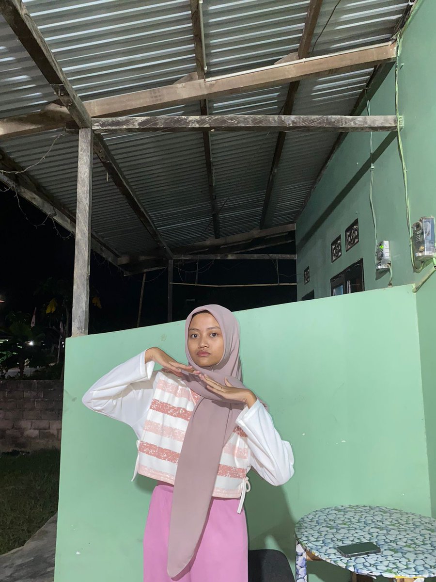 silaa ^^ tweet media