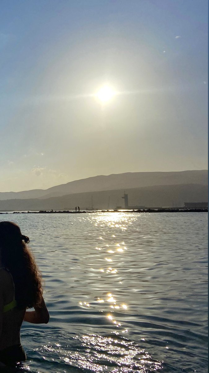 Elvibnz's tweet photo. 🏜️+🌊= https://t.co/bbgPAkzcLX