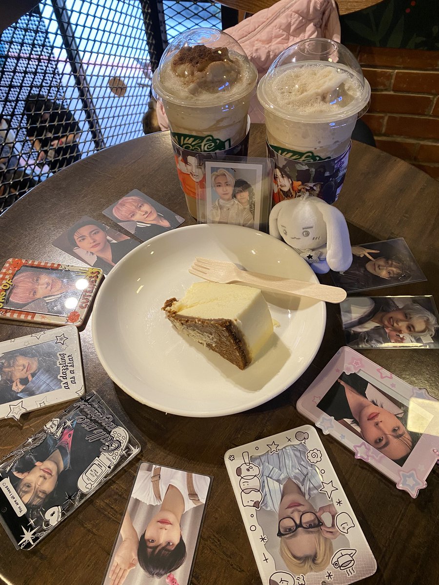 marj_romerows's tweet photo. thank you so much for the MATZ event @1117CafePH π«Άπ» π«‘
itβs nice spending my first ateez event with u @kukuhwami π«Άπ»π₯°
#Headliners_MATZ https://t.co/YACdTYVqsJ