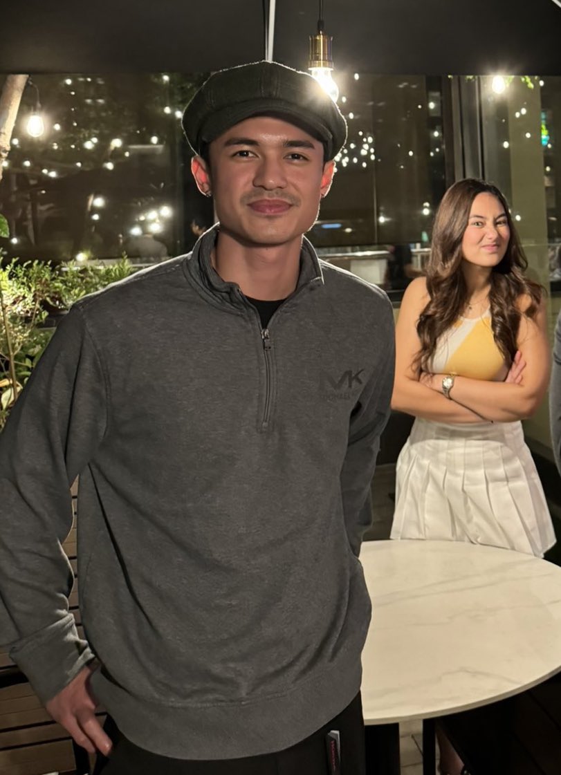 KITTYH0ELIC's tweet photo. A must—a recap before this day ends, we got:

• first selfie of jasdy (igs of dylan)
• their night gala/date
• jas x account &amp; dy following it
• jasdy visited jasdys space
• they are still together now
• jas’ friends are all JASDY

wow, what a night.

JASDY BEGINNING
#JasDy https://t.co/fGGb21InHz