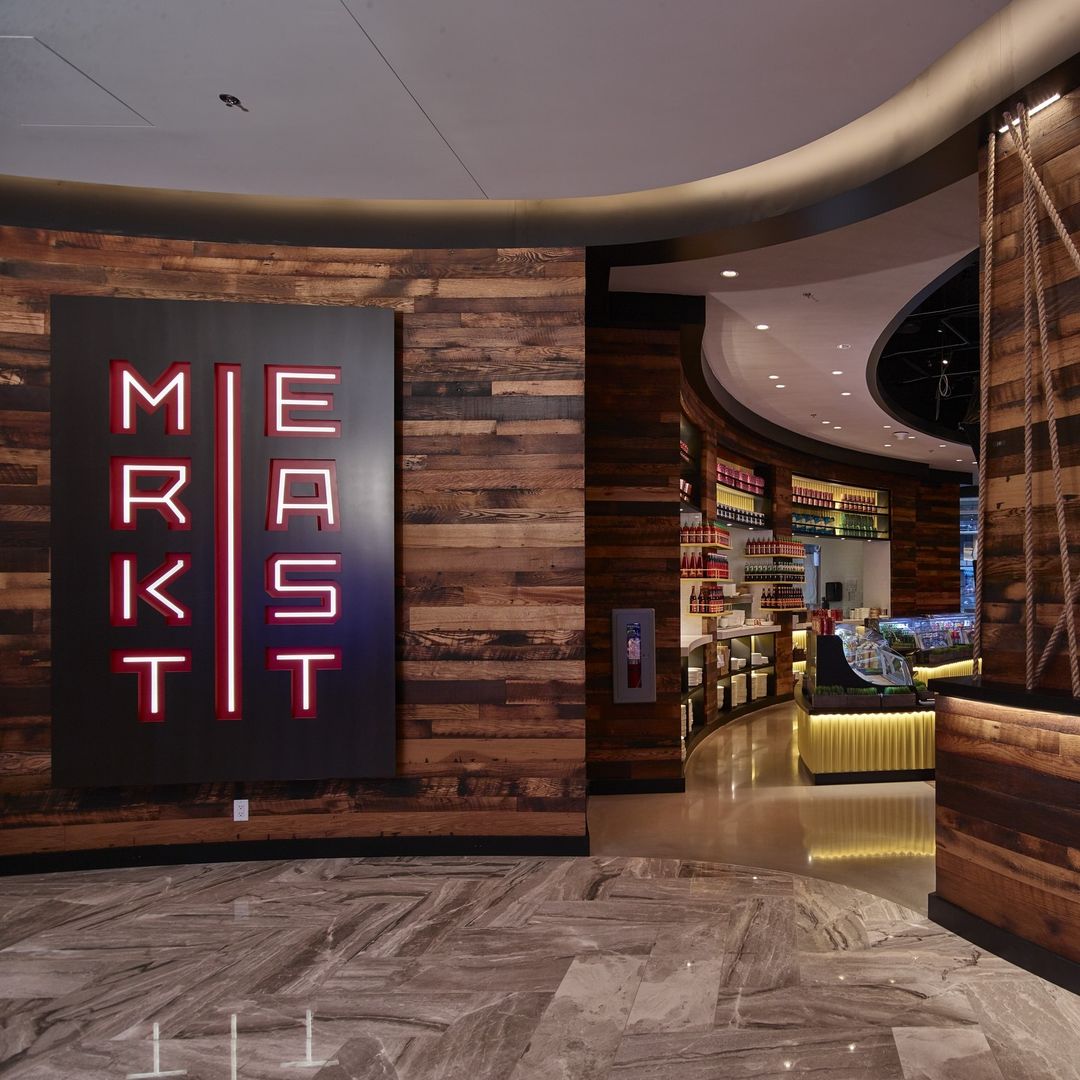 Parq Casino’s MRKT East is now officially reopened with a fresh menu of Asian-inspired comfort food and Western favourites! 🍜🍤 From dim sum classics to wok-fired dishes, there’s something for every craving. Open daily from 11 a.m. to late—perfect for pre- or post-game bites! 🎲