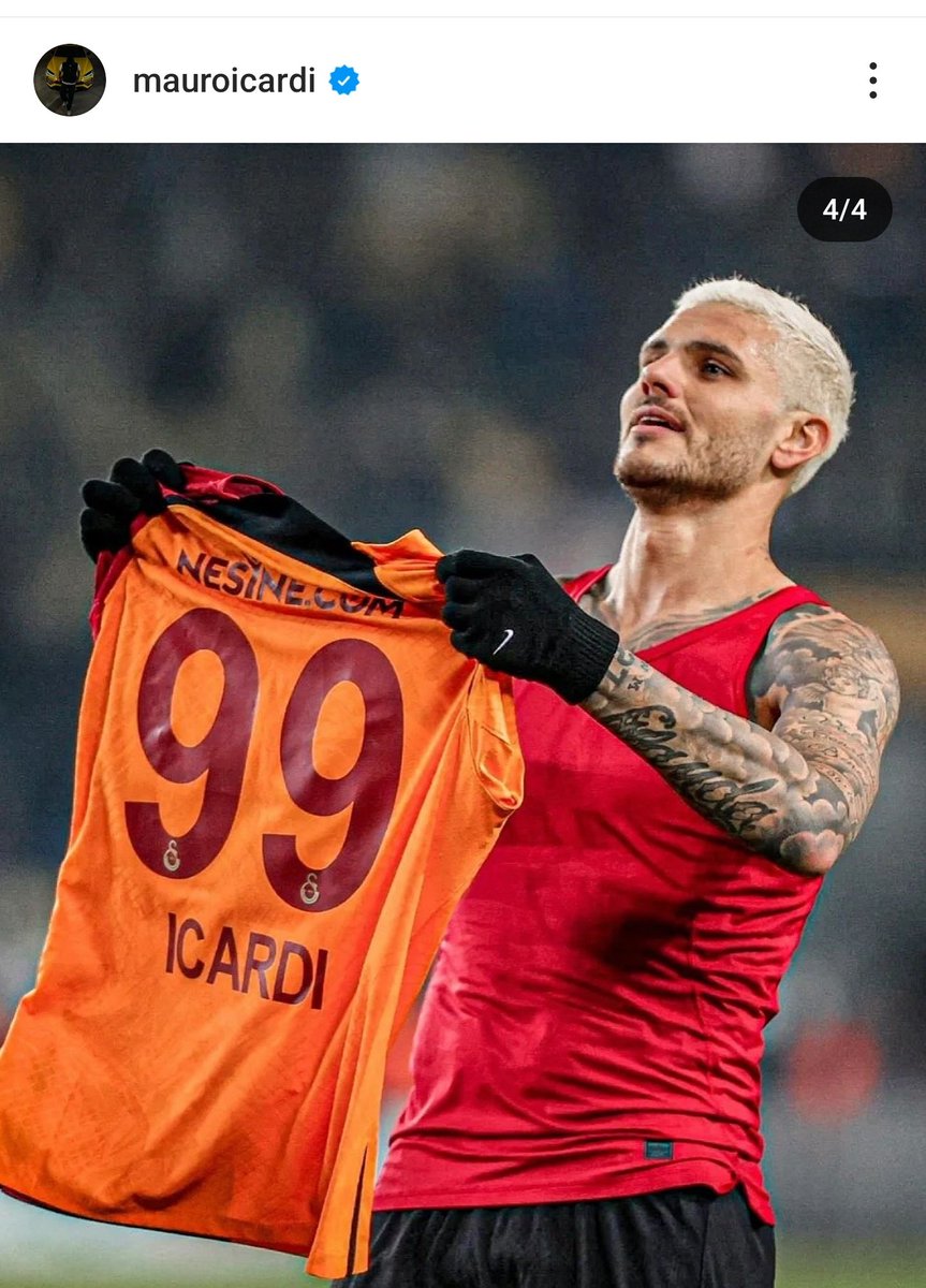 Mauro Icardi: "Bazen en sevdiğiniz "kızla" anlaşmak sadece 15 dakikanızı alır... bazen de sadece bir göz kırpmanız yeterli olur 😉🦁"