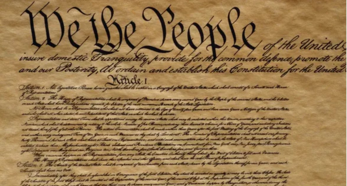DBChristianU's tweet photo. DBCU offers a conservative  education for Christian young men and women.  Every graduating student will know and understand the U.S. Constitution. https://t.co/Qenov7uVk5