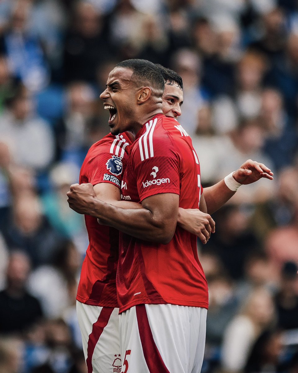 NFFC's tweet photo. Five @premierleague games unbeaten 🖐️ https://t.co/RCj7yuUfjz