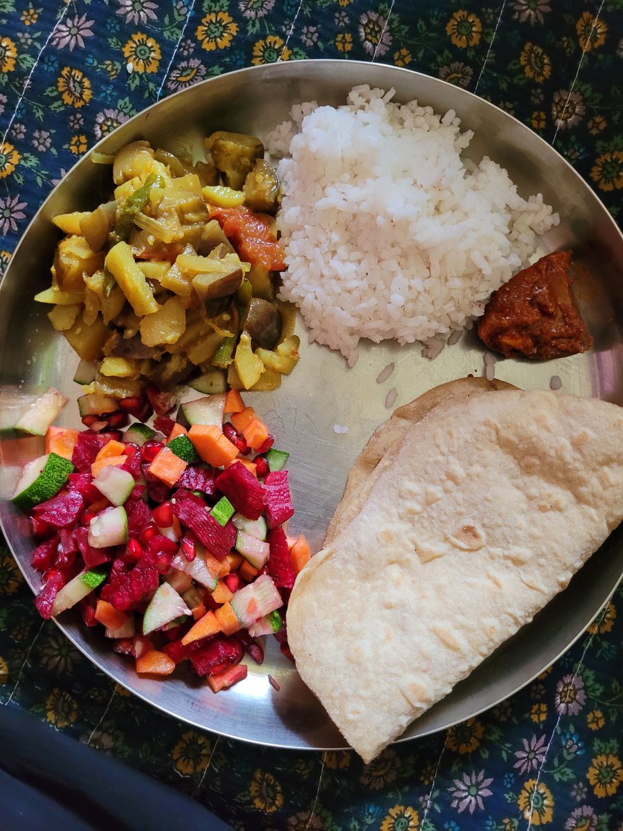 abhinavdabburi's tweet photo. Day 48 of 30% raw food in my diet 14.09.24
Lunch and dinner
#Rawdietchallenge #ConsciousJeevan #ConsciousLifestyle https://t.co/nzesNp0RiT