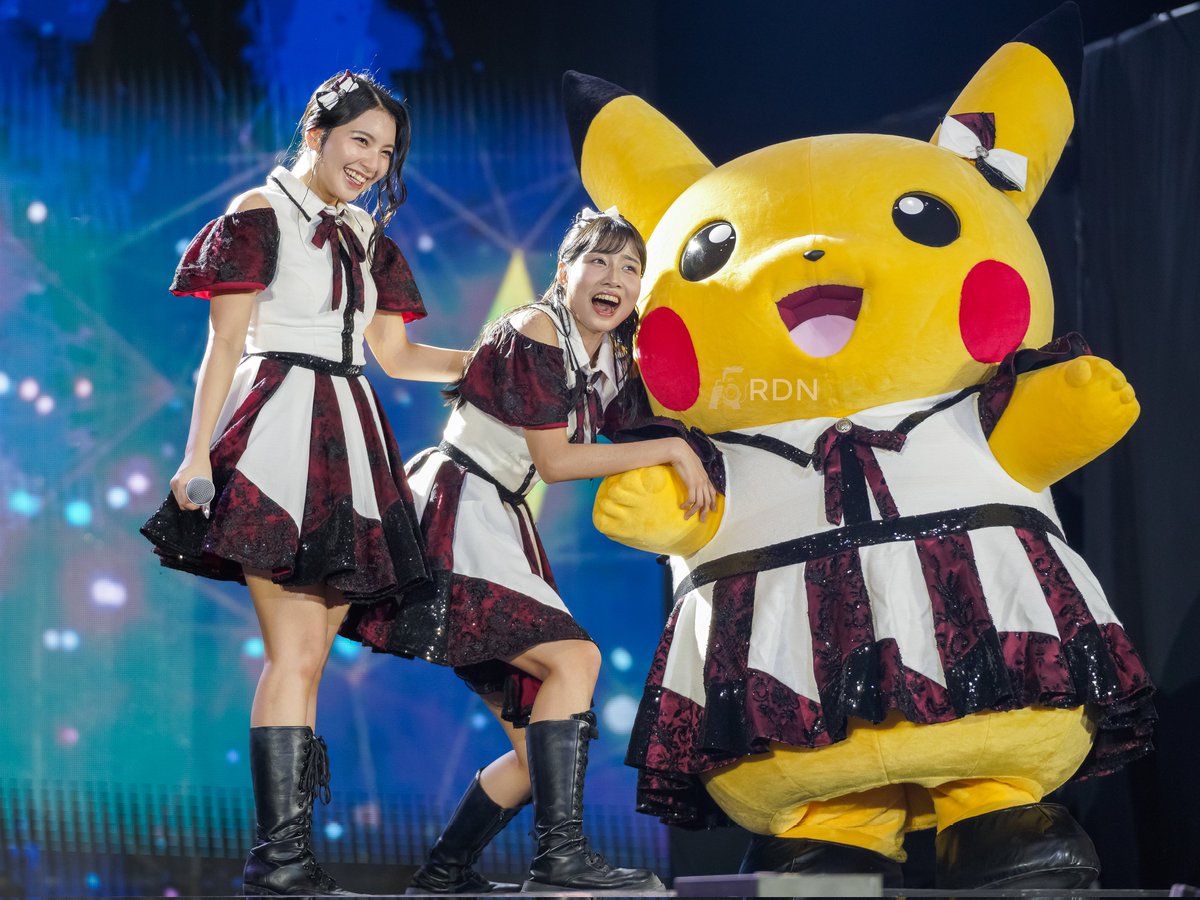 RDNADN's tweet photo. "Maa, mau foto sama Pikachu...."

|| 220924 Pikachu's Indonesia Journey @ Community Park PIK 2 https://t.co/NDMmD6LiPv
