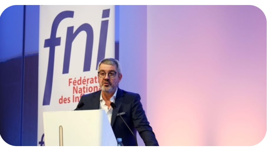 InfirmierSteph's tweet image. Aucune des personnes en photos ci dessous n’a fait quelque chose pour faire revaloriser ,ni même l’évoquer ou le prôner pour les AMI infirmiers gelés depuis 2009
Sont ils « copain comme cochon » ?
Les faits vont dans ce sens
Un parmis ceux là dit même qui faut pas demander!
Qui ?