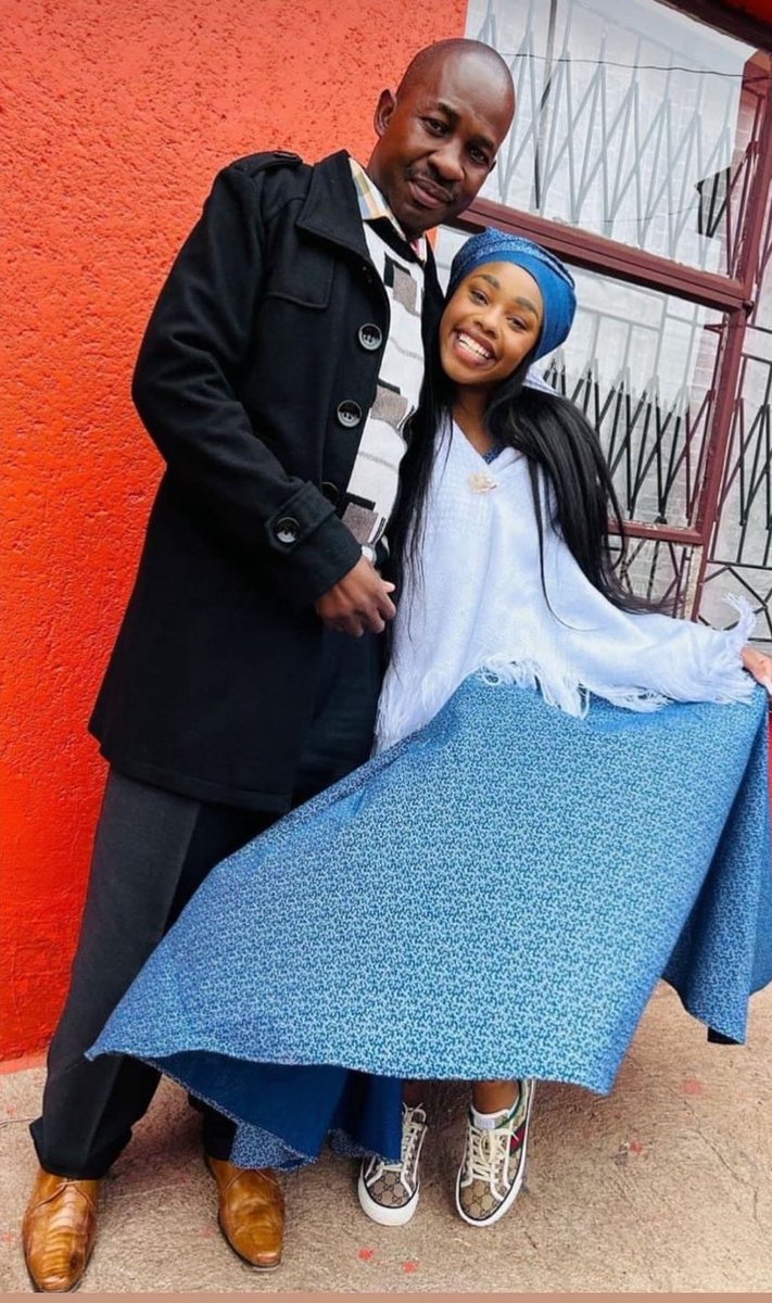dripdripdripd's tweet photo. Teenager jellybabie_official on instagram is allegedly married
Source maphepha_ndaba on instagram
#allegedly #Drmusa #gossip #trending #jellybabie https://t.co/A4UcmPZmCs