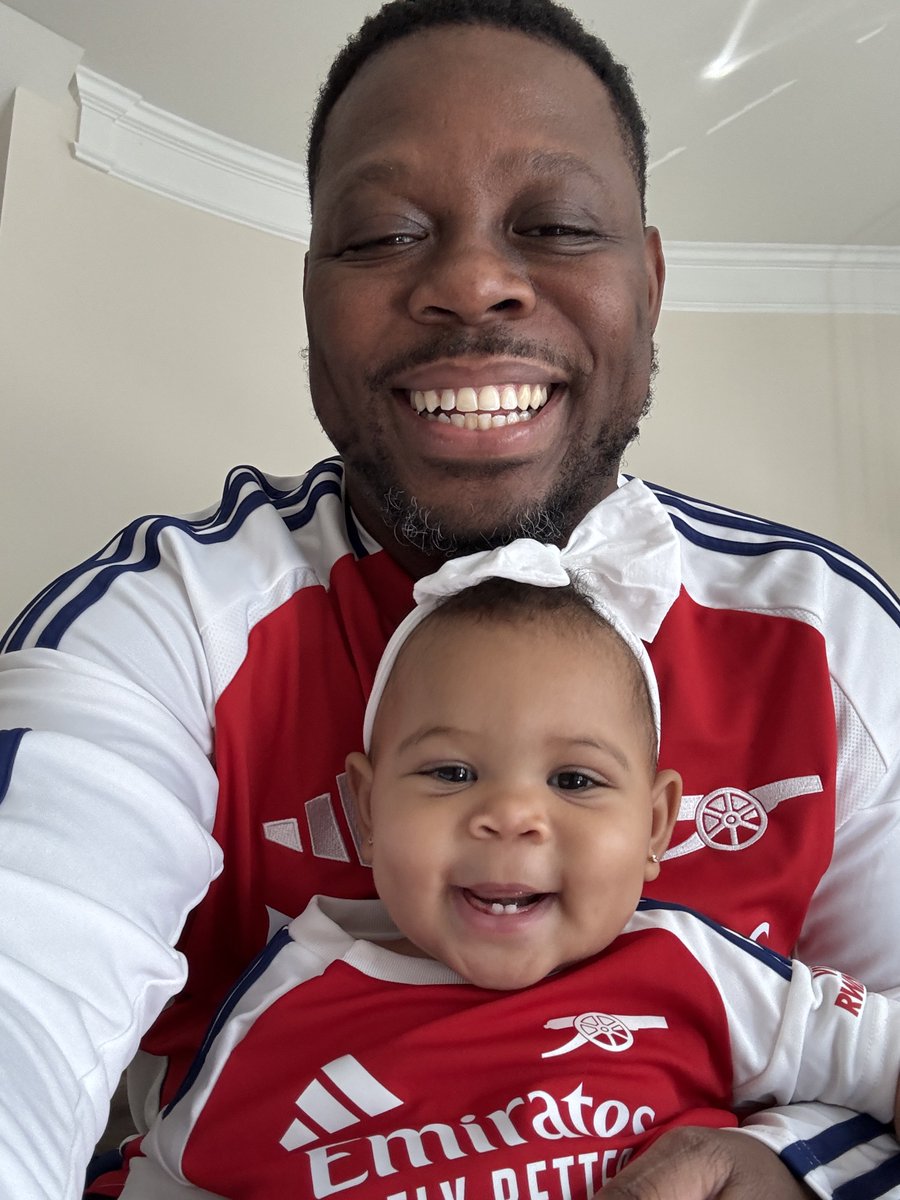 Tulashi's tweet photo. @PLinUSA #MyPLMorning
 Let’s Go Gunners! https://t.co/yOl57dWsdT
