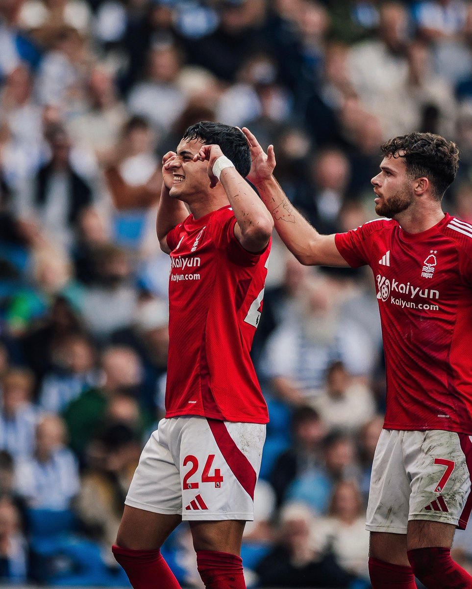 NFFC's tweet photo. 👉😁👈 https://t.co/4lKqEP84Ch